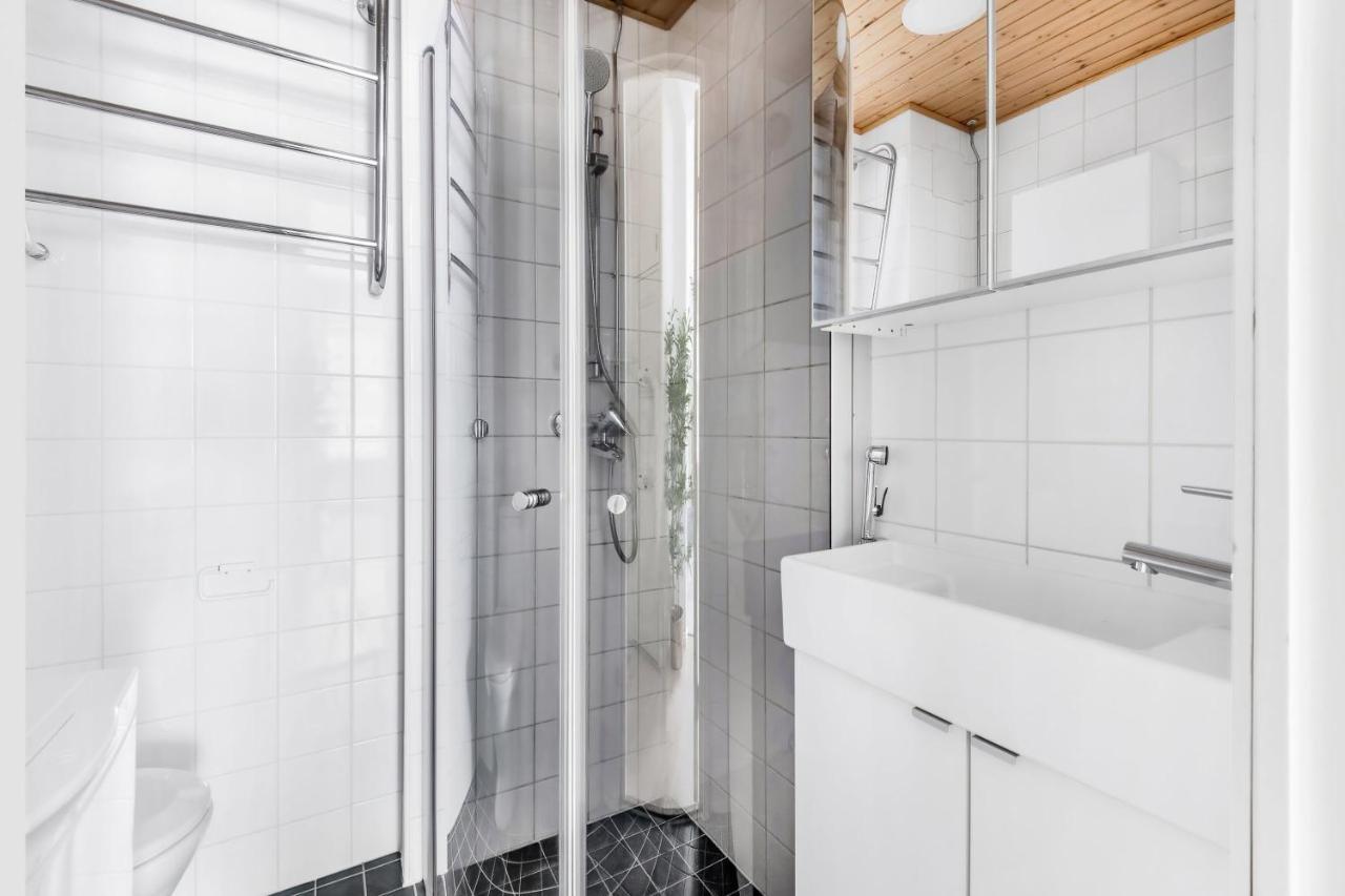 Wehost Modern Scandinavian Studio In Trendy Kallio Helsingfors Exteriör bild